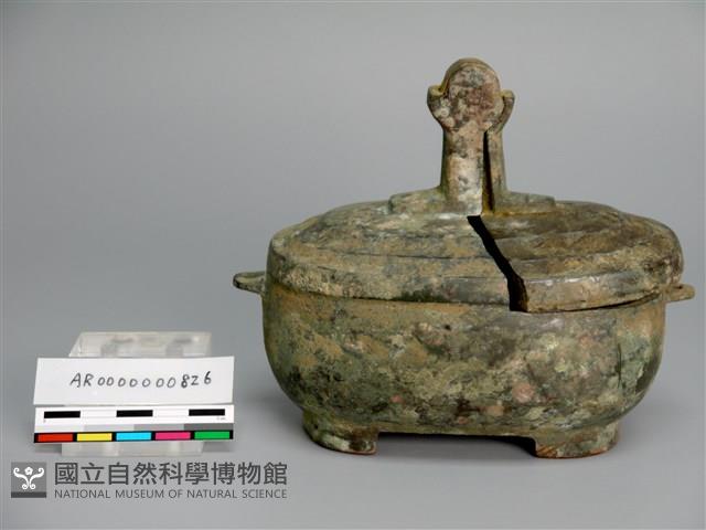 盒形銅燈藏品圖，第1張