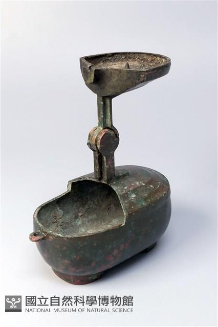 盒形銅燈藏品圖，第4張