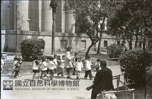 1950至2006年臺灣常民生活藏品圖，第1張
