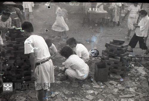 1950至2006年臺灣常民生活藏品圖，第1張
