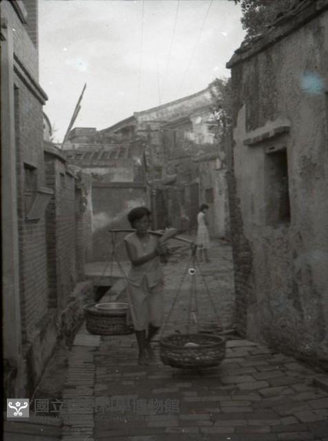 1950至2006年台灣常民生活藏品圖，第1張