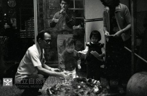 1950至2006年台灣常民生活藏品圖，第1張
