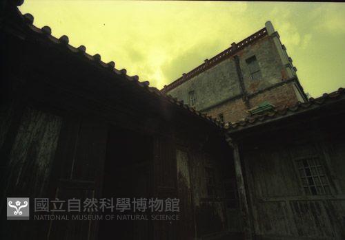 1950至2006年臺灣常民生活藏品圖，第1張