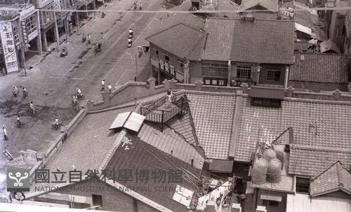 1950至2006年臺灣常民生活藏品圖，第1張
