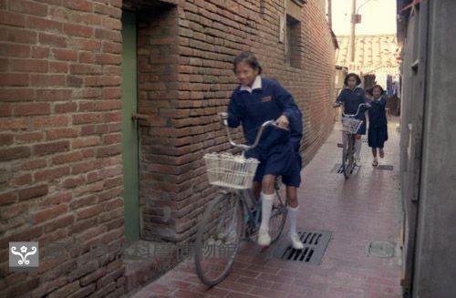 1950至2006年臺灣常民生活藏品圖，第1張
