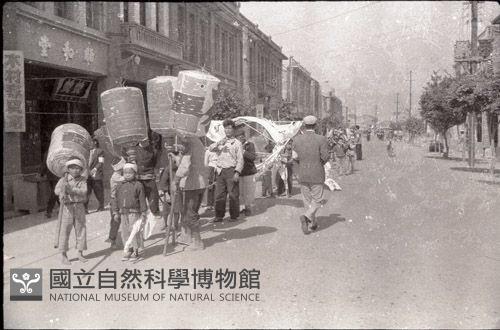 1950至2006年臺灣常民生活藏品圖，第1張