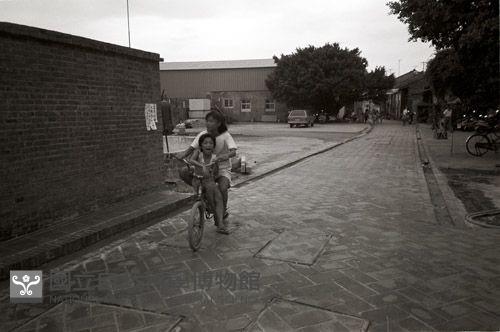 1950至2006年臺灣常民生活藏品圖，第1張