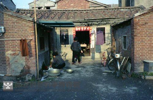 1950至2006年臺灣常民生活藏品圖，第1張