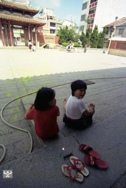 1950至2006年臺灣常民生活藏品圖，第1張