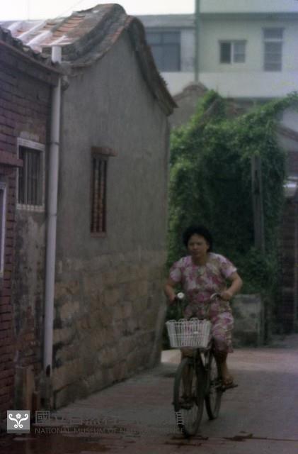 1950至2006年臺灣常民生活藏品圖，第1張