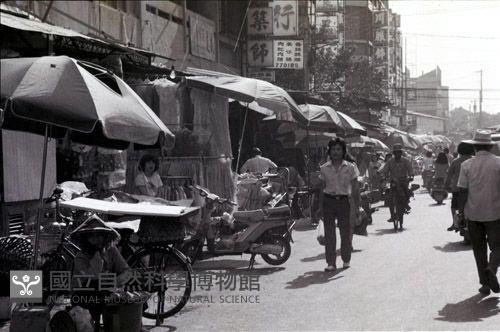 1950至2006年臺灣常民生活藏品圖，第1張