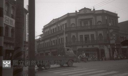 1950至2006年臺灣常民生活藏品圖，第1張