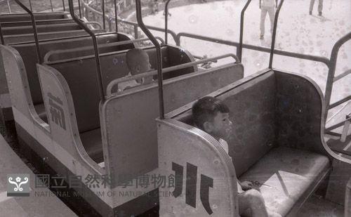 1950至2006年臺灣常民生活藏品圖，第1張