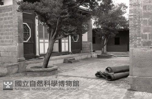 1950至2006年臺灣常民生活藏品圖，第1張