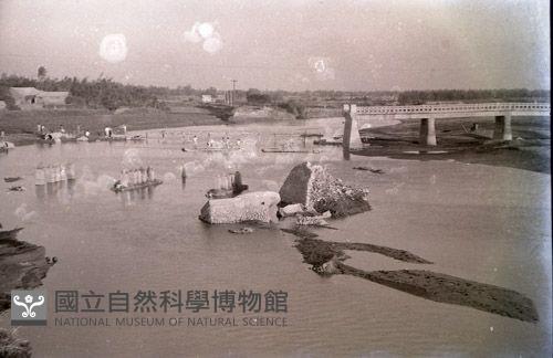 1950至2006年臺灣常民生活藏品圖，第1張