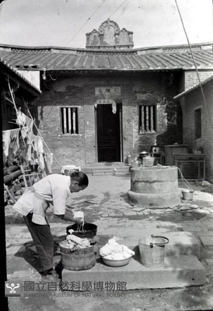 1950至2006年臺灣常民生活藏品圖，第1張