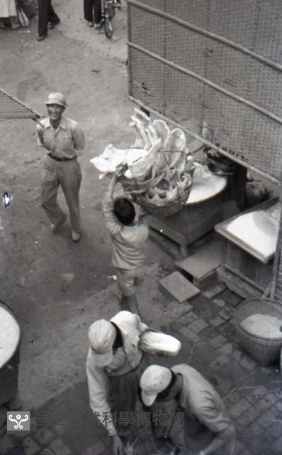 1950至2006年臺灣常民生活藏品圖，第1張