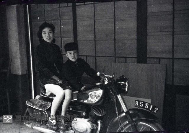 1950至2006年臺灣常民生活藏品圖，第1張