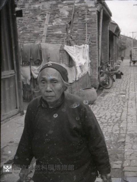 1950至2006年台灣常民生活藏品圖，第1張