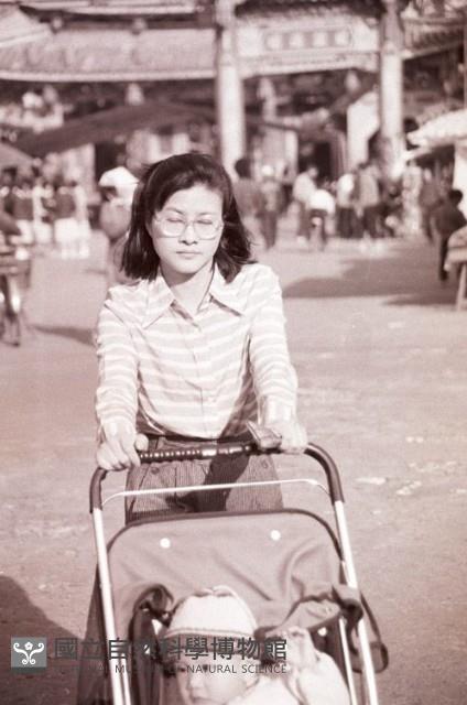 1950至2006年臺灣常民生活藏品圖，第1張