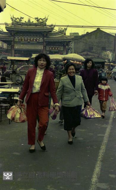 1950至2006年臺灣常民生活藏品圖，第1張