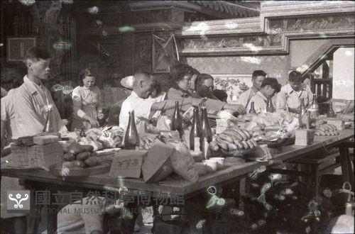 1950至2006年臺灣常民生活藏品圖，第1張