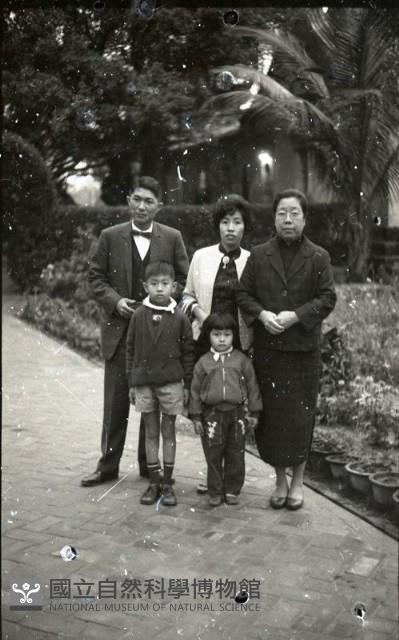 1950至2006年臺灣常民生活藏品圖，第1張