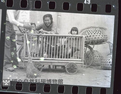 1950至2006年臺灣常民生活藏品圖，第1張