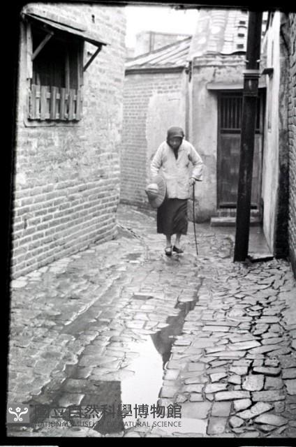 1950至2006年臺灣常民生活藏品圖，第1張