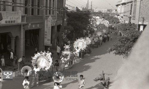 1950至2006年臺灣常民生活藏品圖，第1張