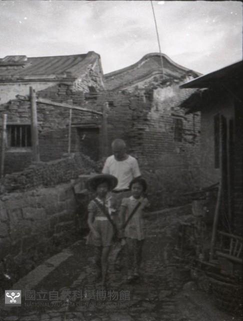 1950至2006年台灣常民生活藏品圖，第1張