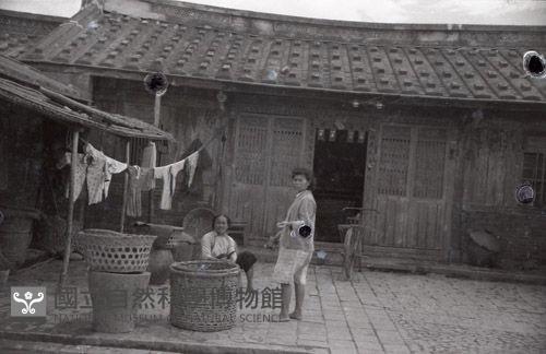 1950至2006年臺灣常民生活藏品圖，第1張