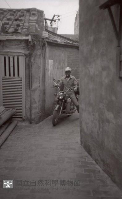 1950至2006年臺灣常民生活藏品圖，第1張