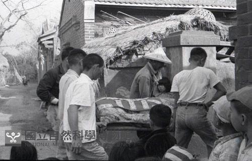 1950至2006年臺灣常民生活藏品圖，第1張