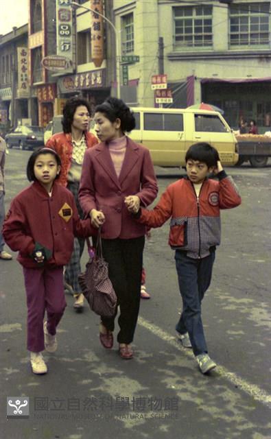 1950至2006年臺灣常民生活藏品圖，第1張