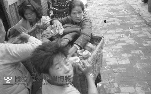 1950至2006年臺灣常民生活藏品圖，第1張