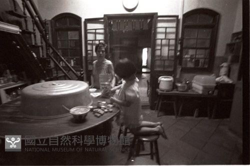 1950至2006年臺灣常民生活藏品圖，第1張