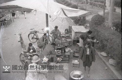 1950至2006年臺灣常民生活藏品圖，第1張