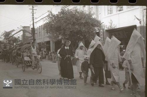 1950至2006年臺灣常民生活藏品圖，第1張