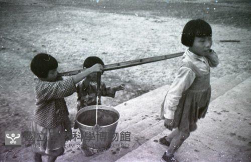 1950至2006年臺灣常民生活藏品圖，第1張