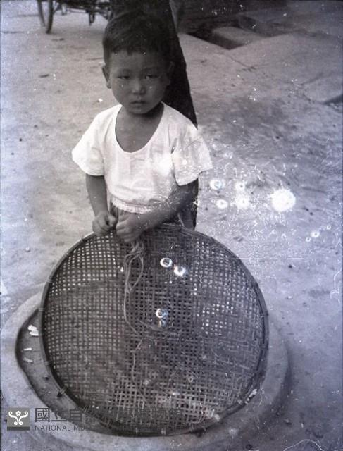1950至2006年台灣常民生活藏品圖，第1張
