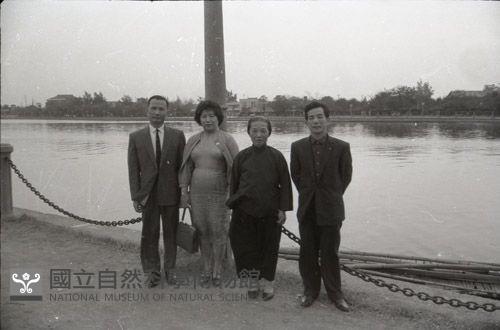1950至2006年臺灣常民生活藏品圖，第1張
