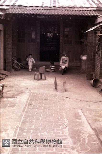 1950至2006年臺灣常民生活藏品圖，第1張