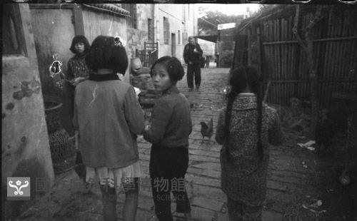 1950至2006年臺灣常民生活藏品圖，第1張