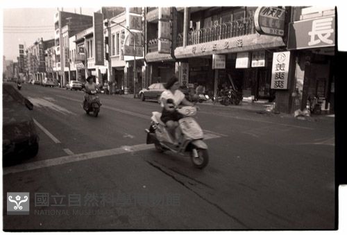 1950至2006年臺灣常民生活藏品圖，第1張