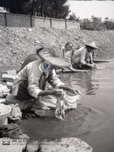 1950至2006年台灣常民生活藏品圖，第1張