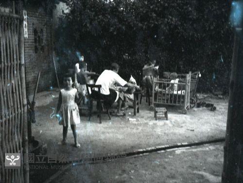 1950至2006年臺灣常民生活藏品圖，第1張