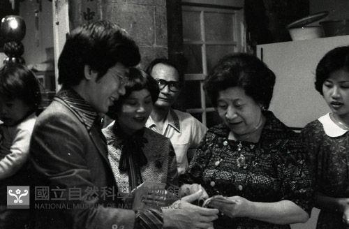 1950至2006年台灣常民生活藏品圖，第1張
