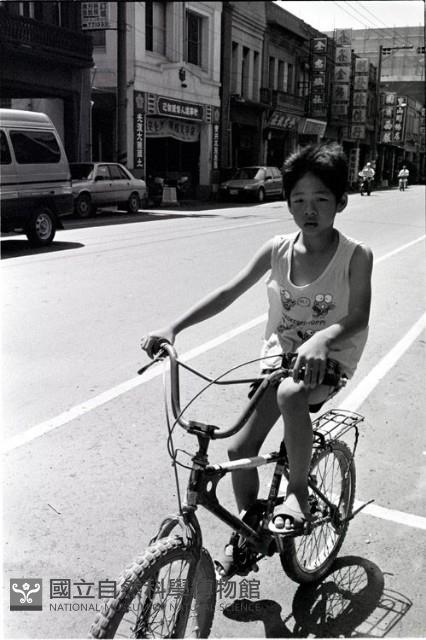 1950至2006年臺灣常民生活藏品圖，第1張