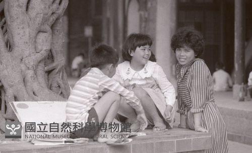 Accession Number:MP2007013560 Collection Image